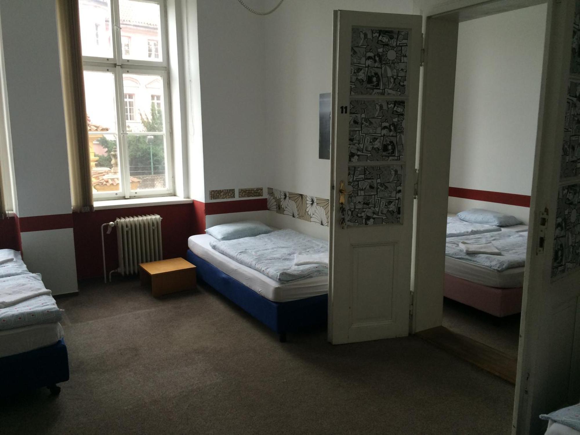 Charles Square Hostel Praga Pokój zdjęcie